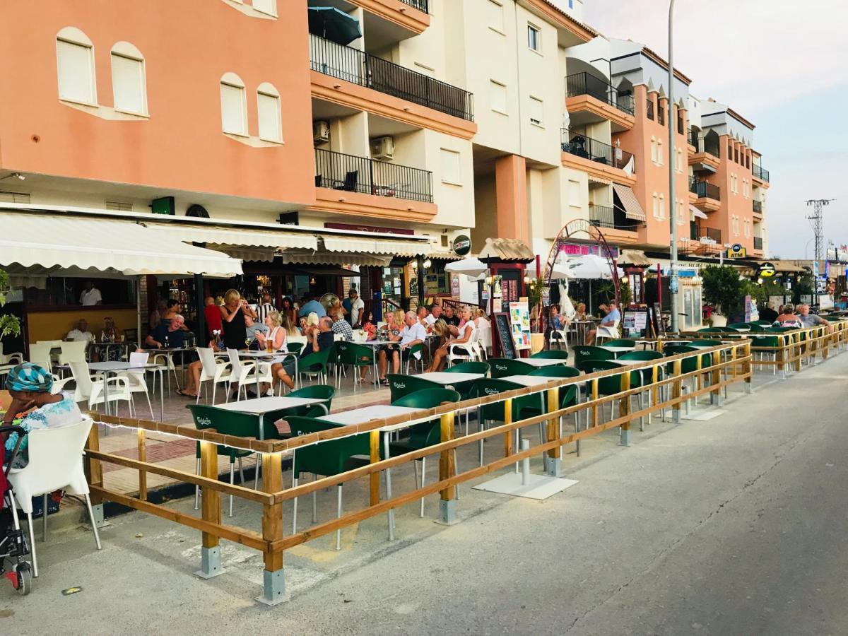 Lovely Apartment In Playa Flamenca Орихуела Екстериор снимка